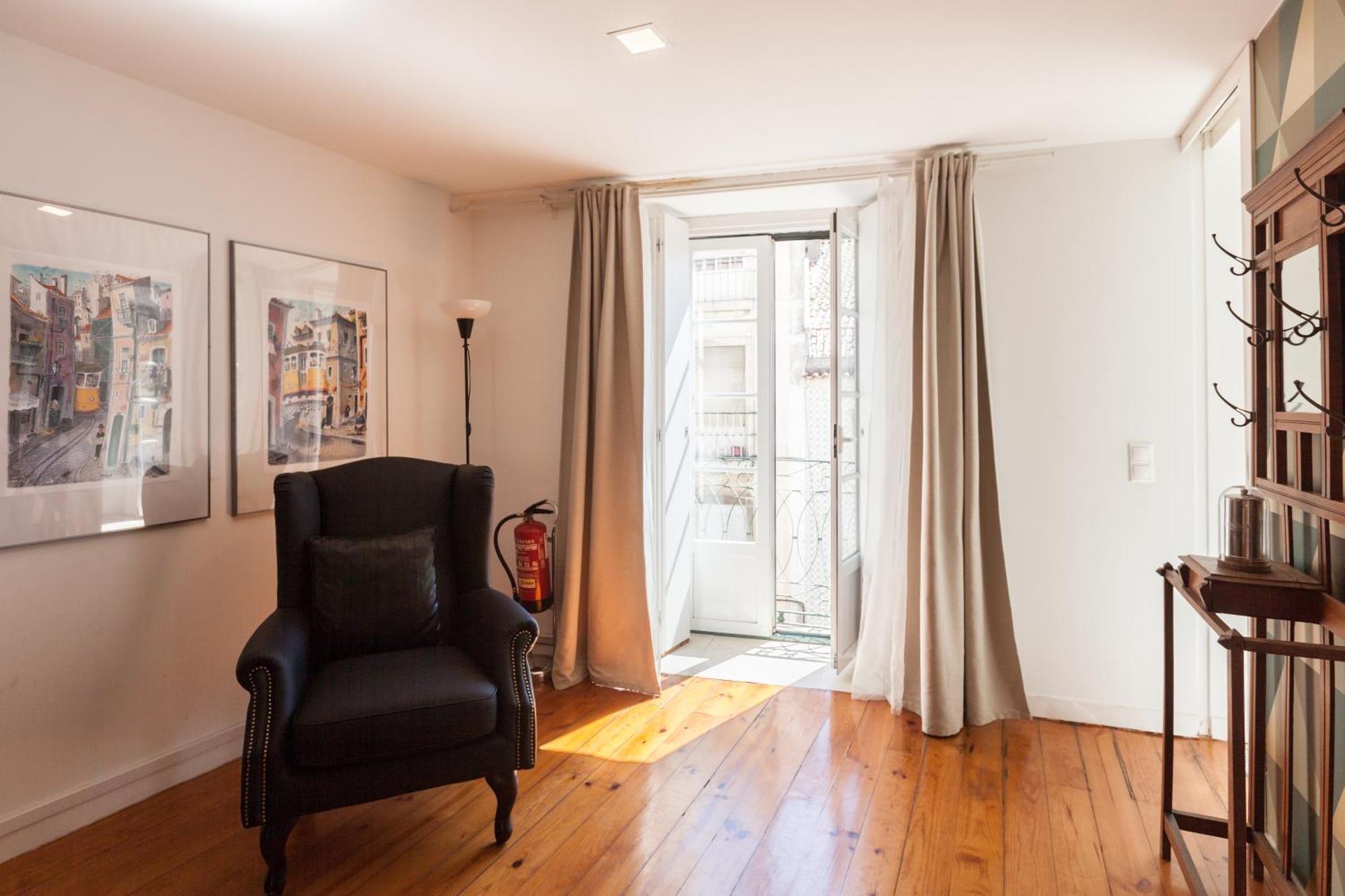 شقة Flh Castle Duplex With Terrace Lisboa المظهر الخارجي الصورة
