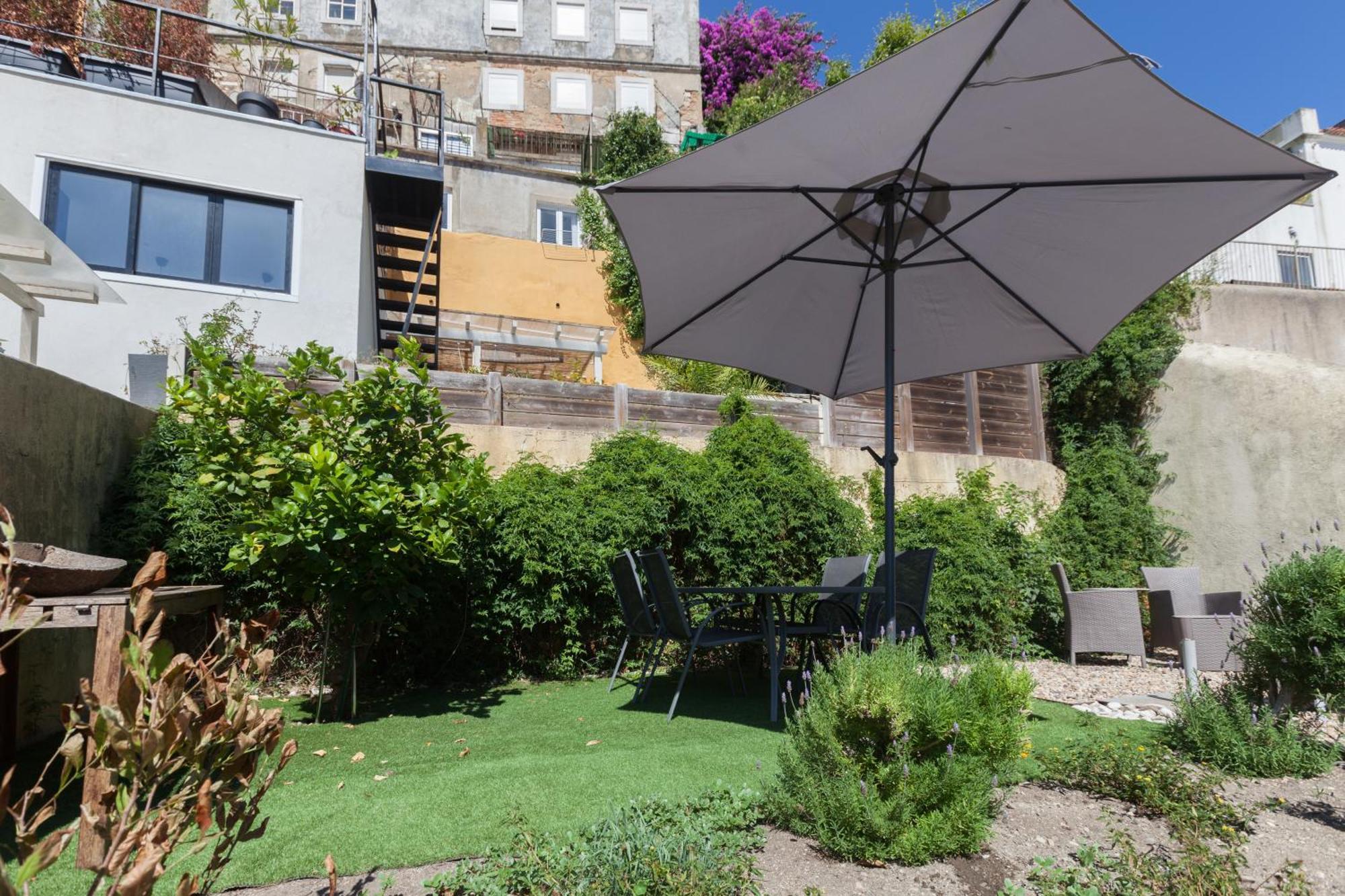 شقة Flh Castle Duplex With Terrace Lisboa المظهر الخارجي الصورة